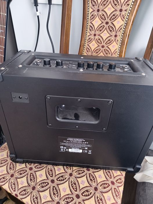 Комбик blackstar id core v4  20