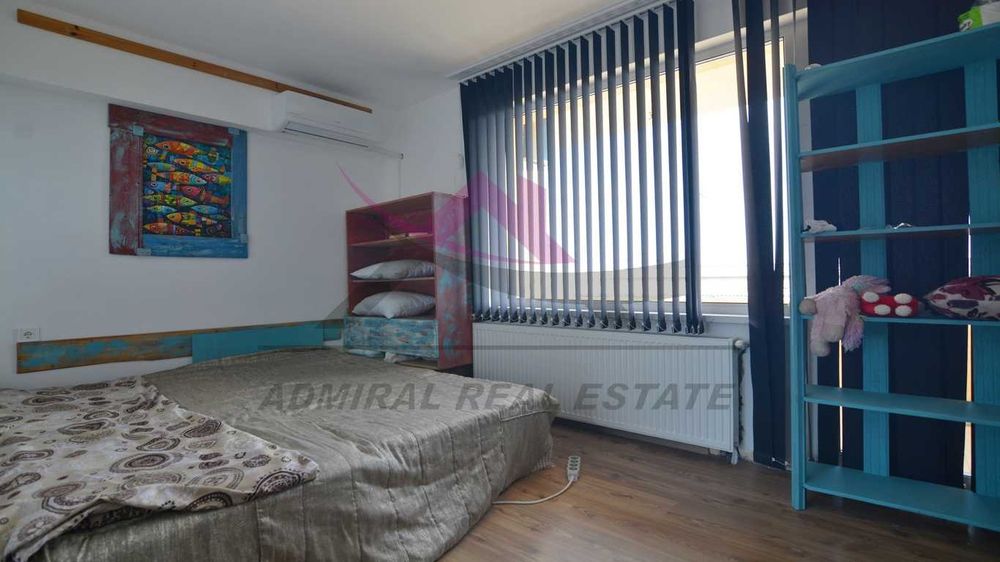 Самостоятелна къща-Ален Мак