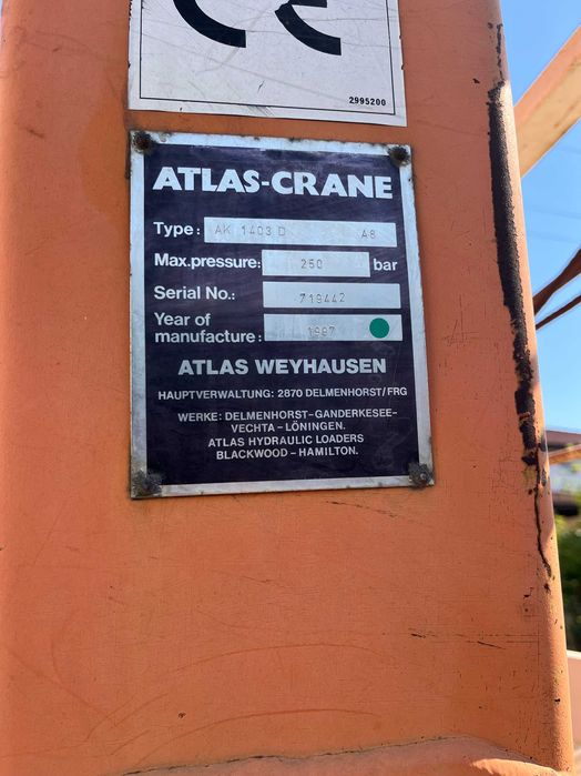 Камион Мерцедес 1117 с кран