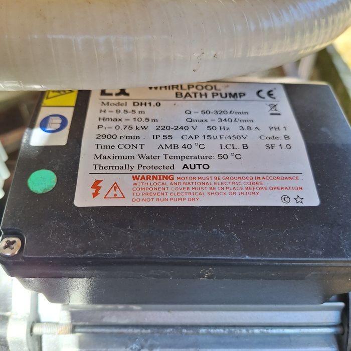 Хидромасажна вана за баня