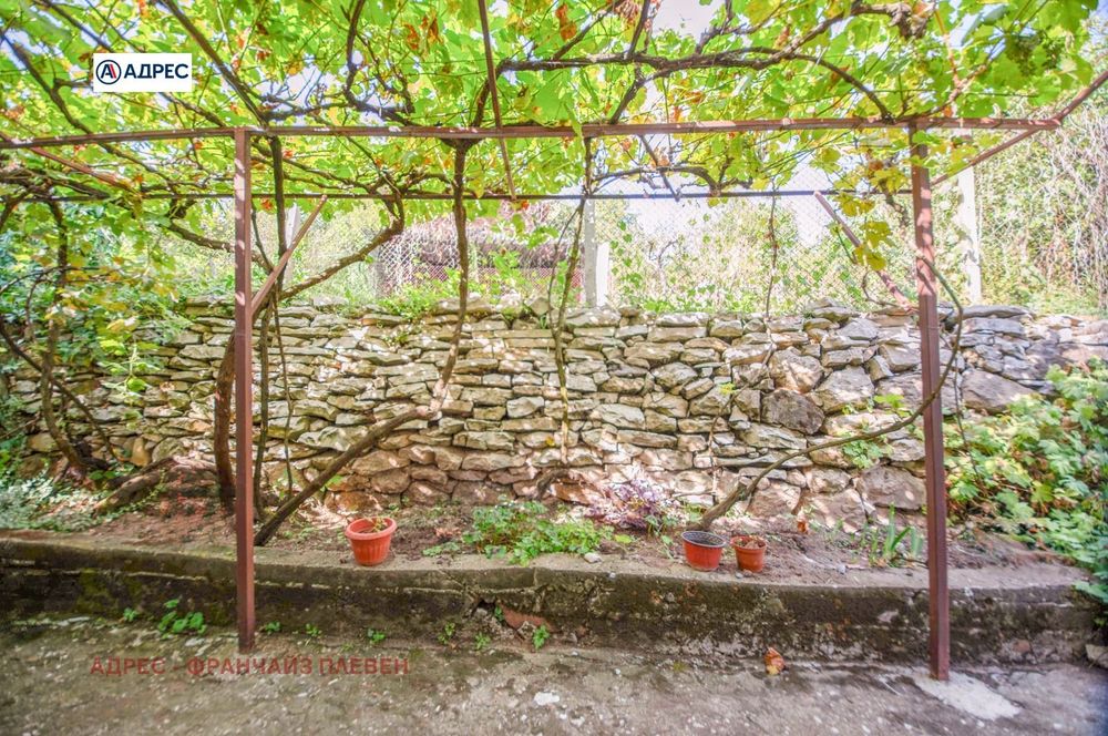 Продава се Къща в с. Типченица, Област Враца - 194 кв.м за 106 €/кв.м - Снимка #4