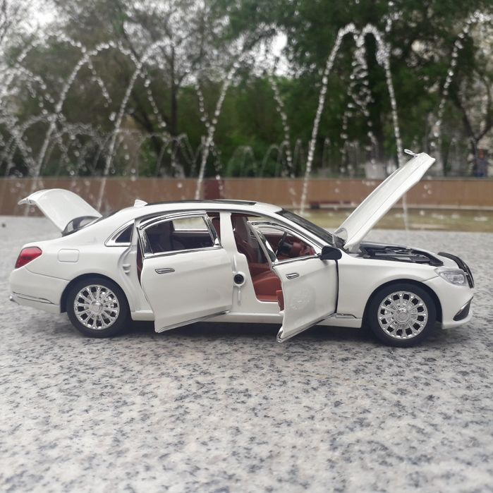 Мерседес S320 и Mersedes E 300