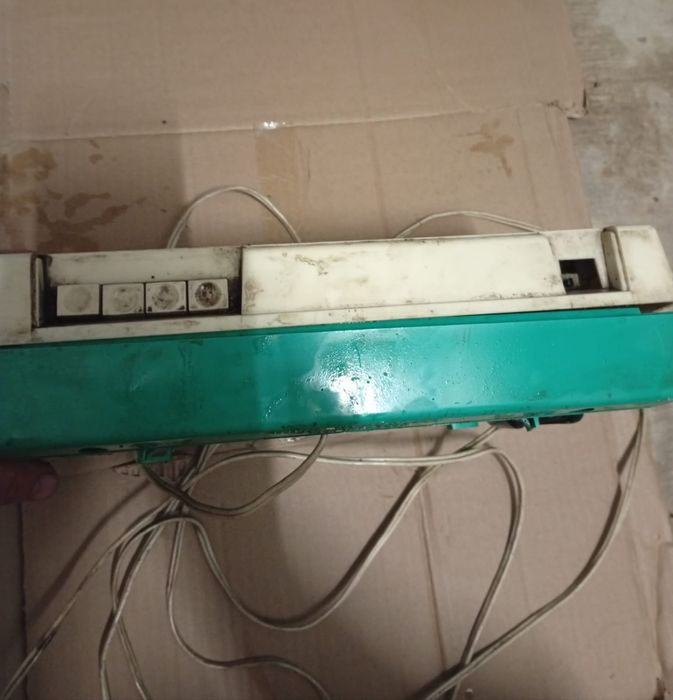 Радио приемник 3- програмник