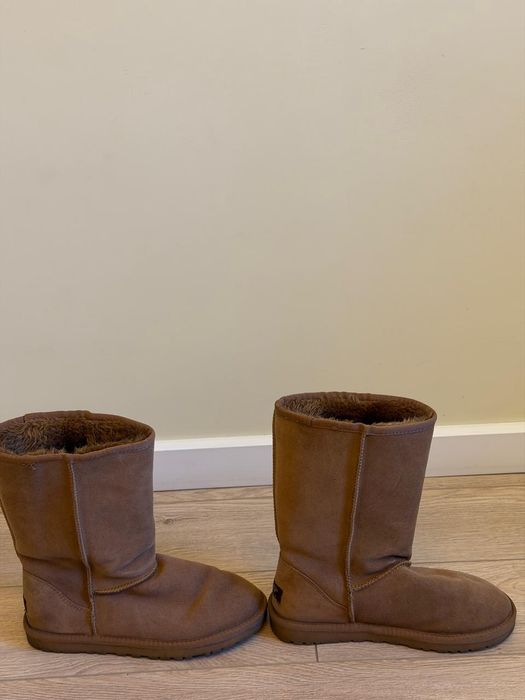 Новые высокие угги UGG, размер 40, коричневые