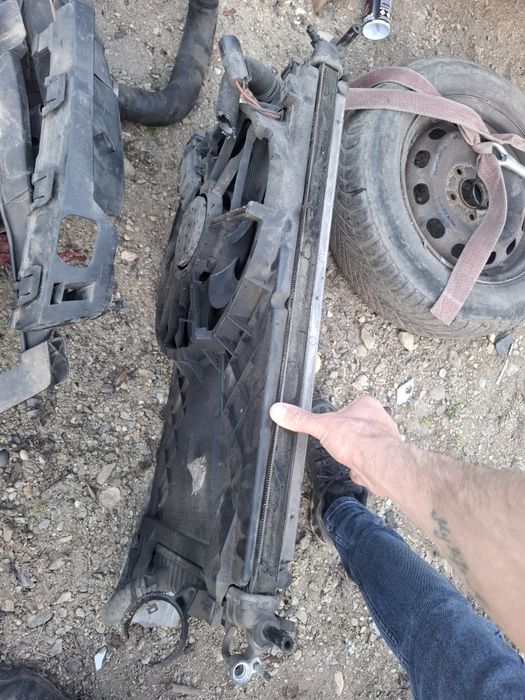 Vand radiator apa +AC +TERMOCUPLA ford focus 2 mot 1.6 diesel