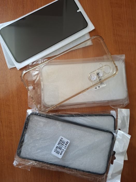 Set 4 Huse și 1folie privacy a54 samsung