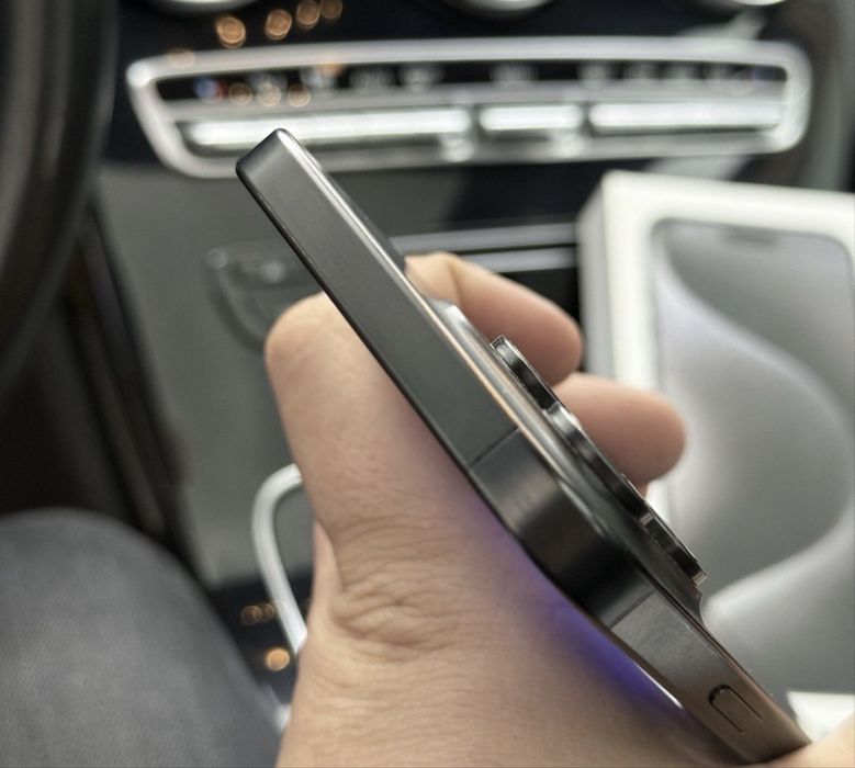 iPhone 15 Pro-Black Titanium-100% baterie-Ca nou