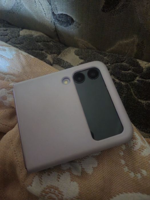 Samsung Z flip3 8/256