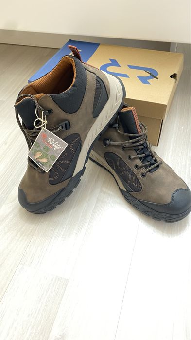 Новые полуботинки 45 р