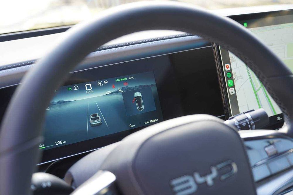 BYD Sealion 7, 4WD, официальный, пробег 4200