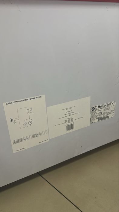 Продам морозильник большой