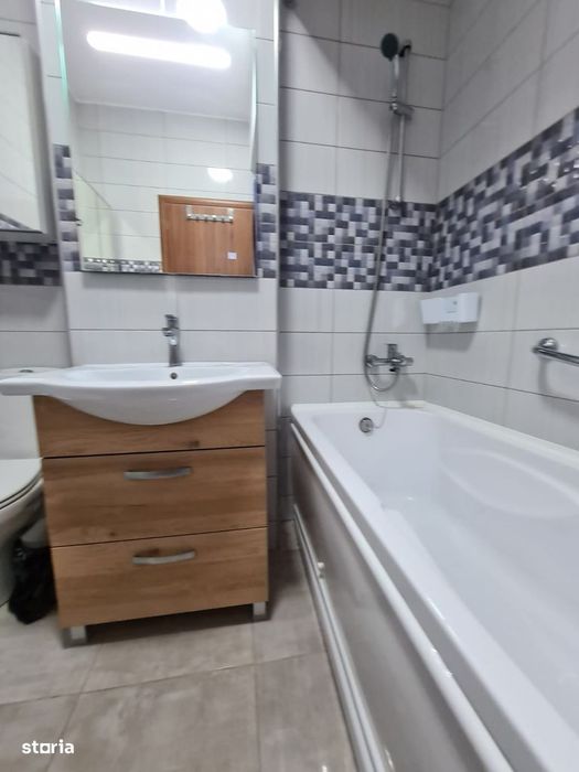2 camere Prundu / Sala Polivalenta , mobilat / utilată !