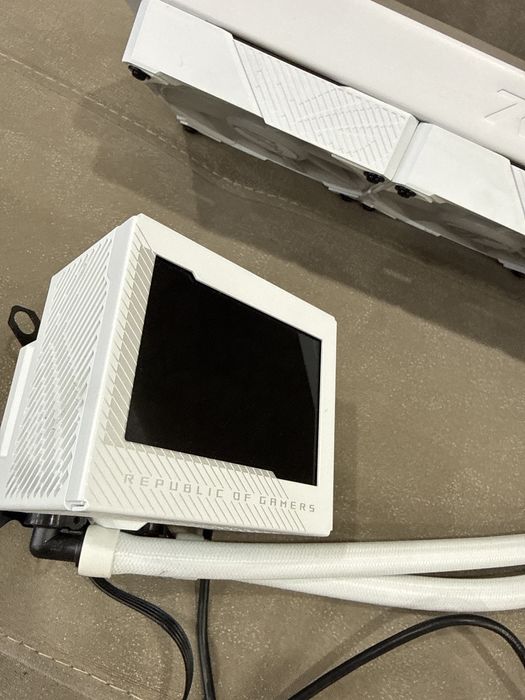 Asus rog ryujin 3 Argb 360