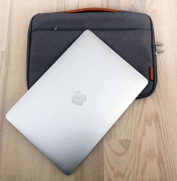 Apple MacBook Retina 12", Early 2015