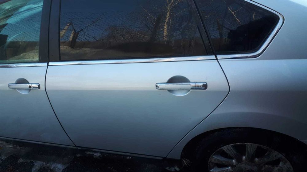 Ниссан Теана аварийная