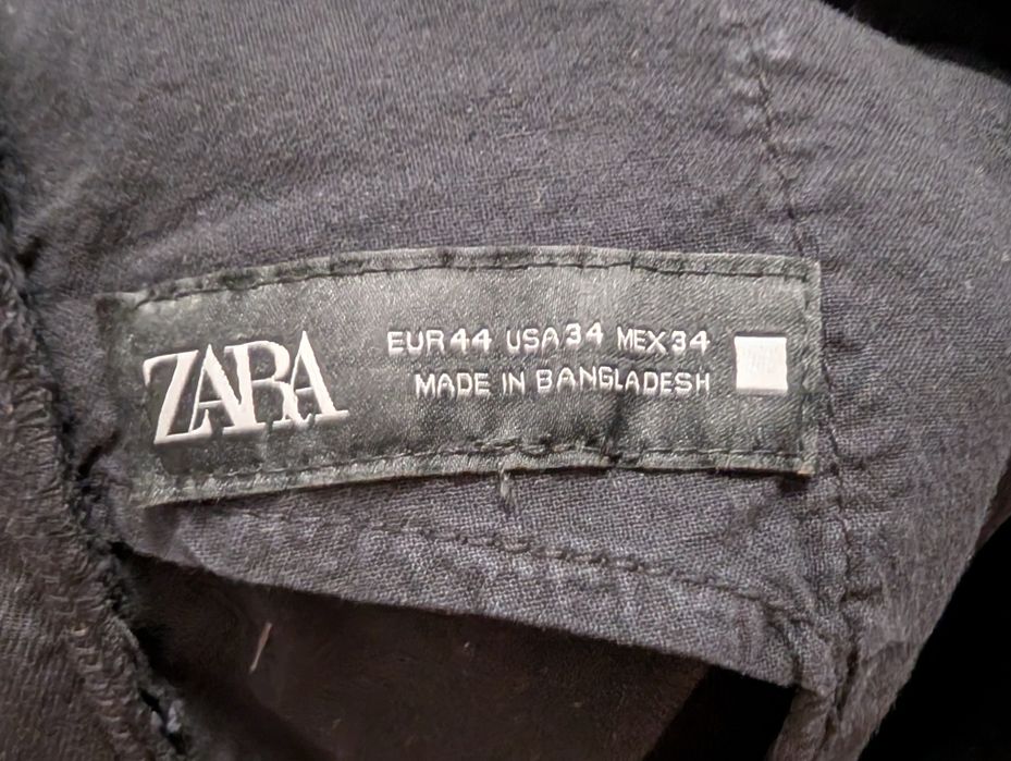 blugii scurti marimea 44/xl - L