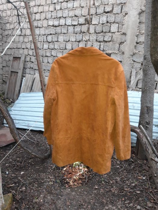 Замшевая мужская куртка