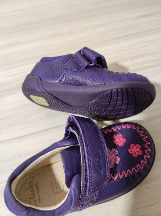 Clarks. 21 н нови
