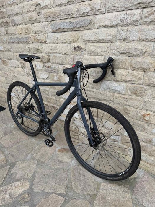 Gravel Kona Rove 28/52cm Claris