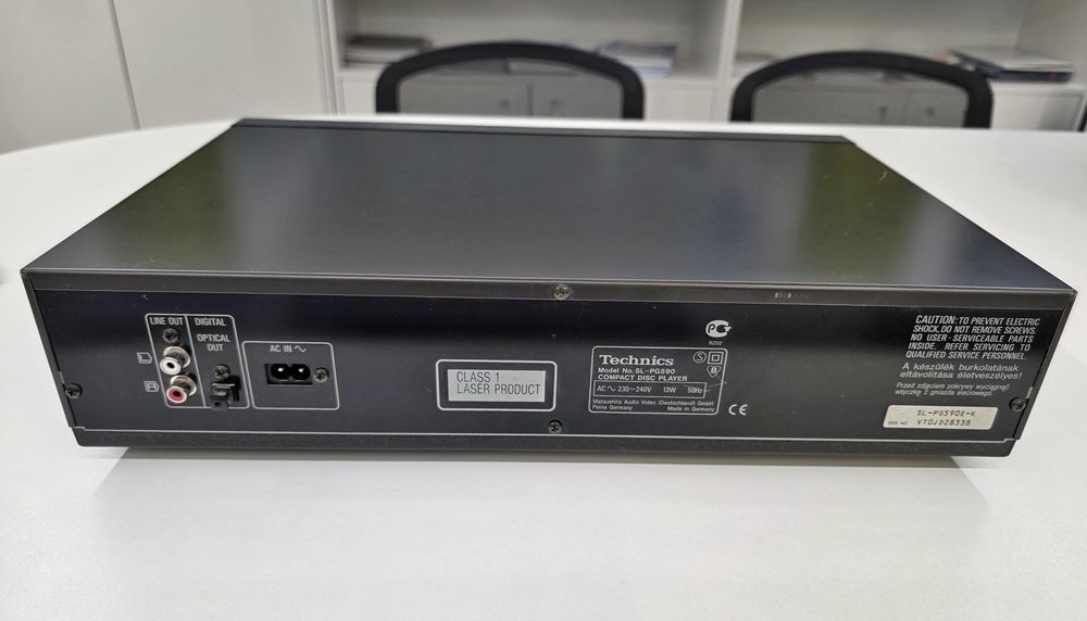 CD плеър Technics SL-PG590