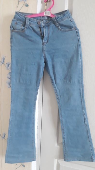 Платья красивый, рубашка, кофта, джинсы