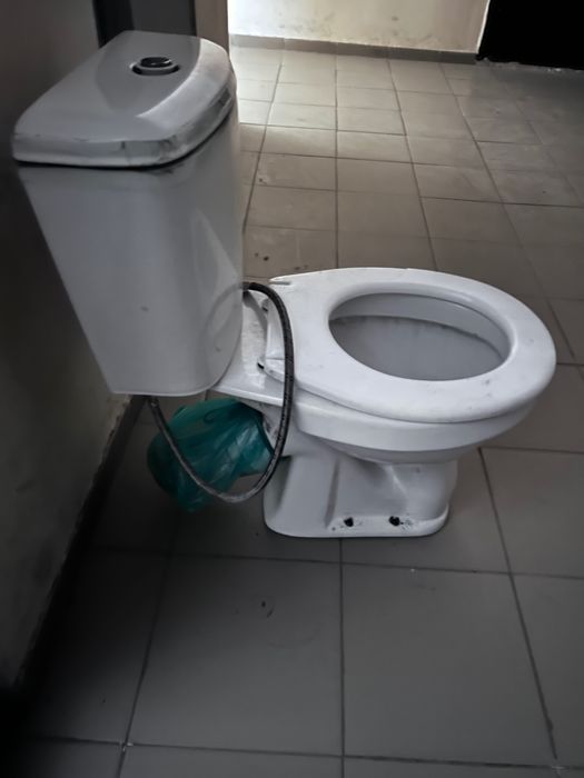 Унитаз простой рабочий