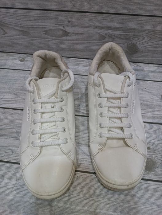 Levis N 40 сникърси