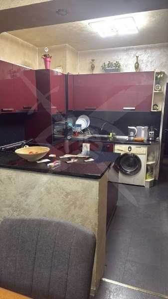 Продава се Тристаен апартамент в Пловдив, Изгрев - 80 кв.м за 1625 €/кв.м - Снимка #1