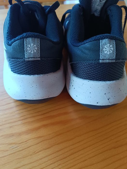 Маратонки Nike, размер 40.5