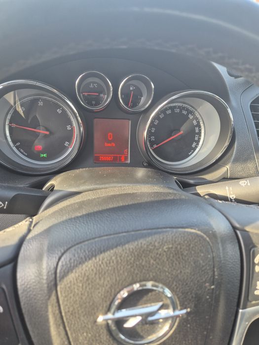 Vand opel insignia 2010