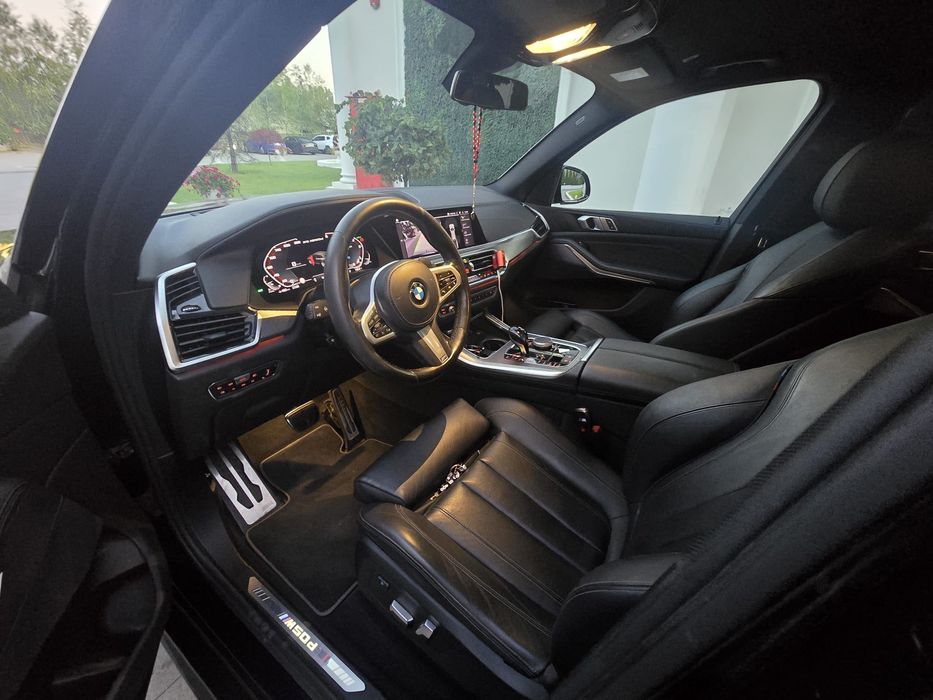BMW x5 m50d  400cp