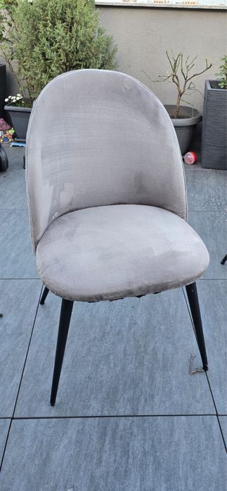 Curatare canapele, saltele, interioare auto, etc