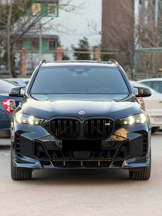 Sotuvda BMW X5 M60i