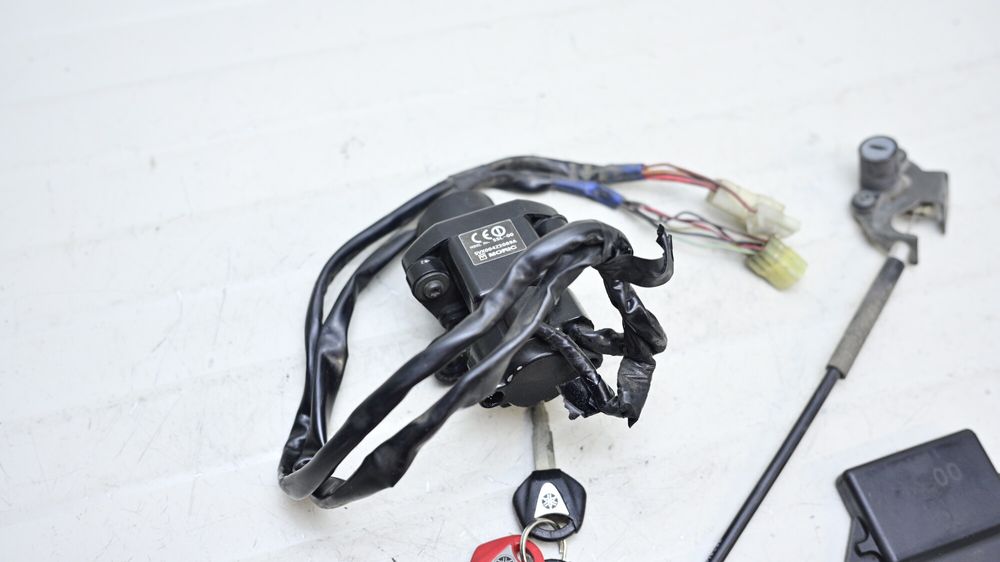 Set Contacte Contact Chei ECU Yamaha FZ6 2004 - 2006
