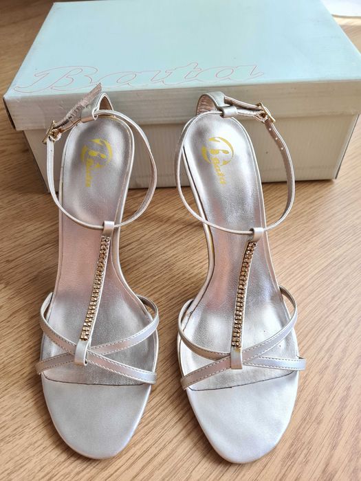 Sandale Bata elegante