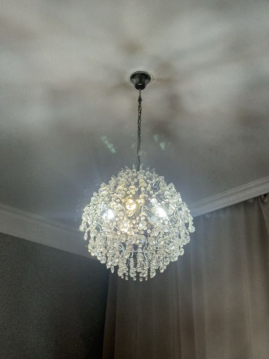Люстра в спальню