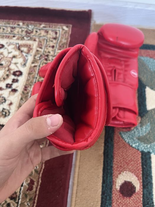 Wesing перчатка  12 oz