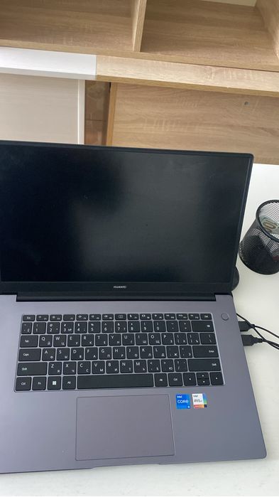 Продам наутбуки  багалары бирдей емес