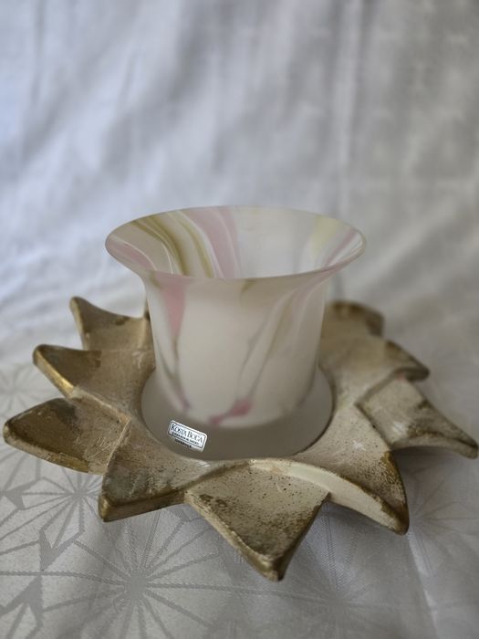 Suport lumânare decorativ Kosta Boda, sticlă artistică și bază ceramică – Made in Italy