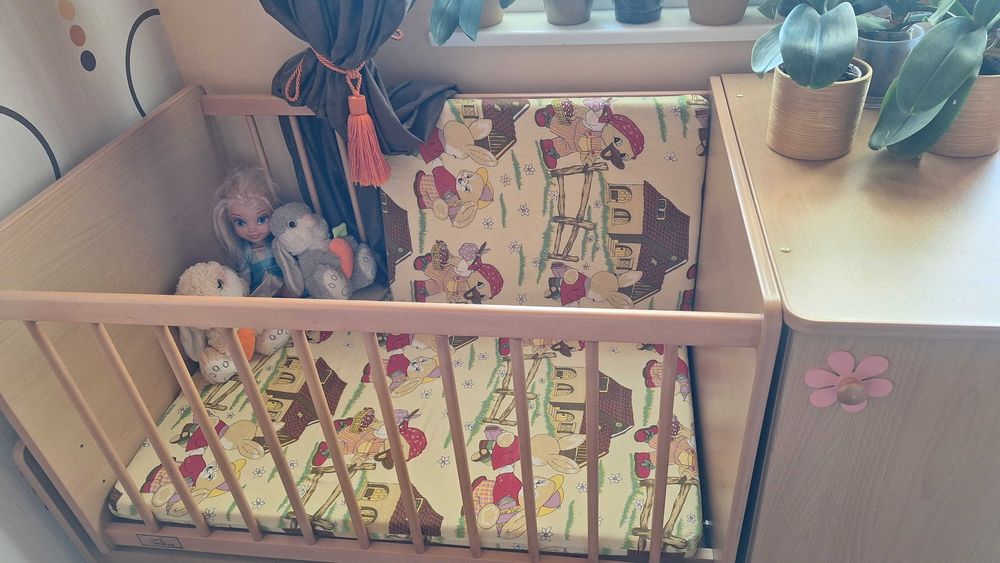 Детска кошара  ,става и за детско легло