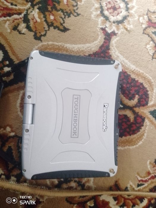 Toughbook bolib suvga chidamli qurilma