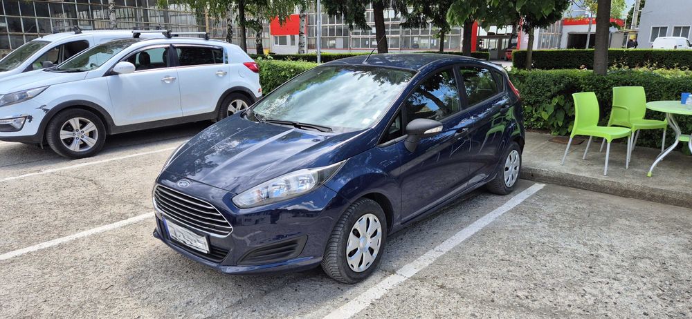 Ford Fiesta 2014• Два комплекта гуми и два ключа• Сервизна история