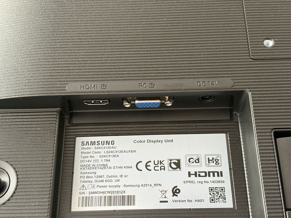 Монитор Samsung - почти не е използван. 24 инча, Full HD, 75hz, IPS, LED.