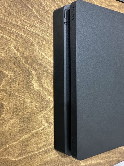 PlayStation 4 Slim 1 ТБ