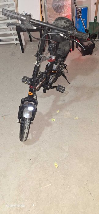 Bicicletă electrică