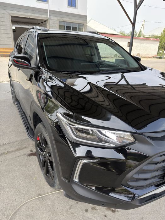 Tracker 2 redline 2025й