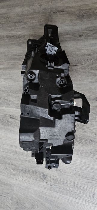 Фар Volvo XC60 2 LED