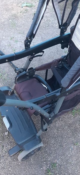 Продам коляску для погодок