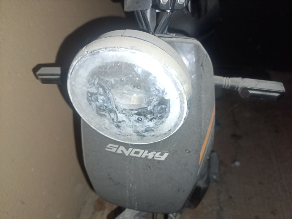 Электроскутер без АКБ и дефект фара