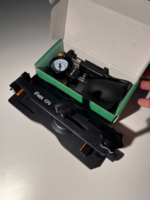 Suport Demontare Display iPhone iFixes iCF6 si pompa cu vacuum pentru testare rezistenta la apa